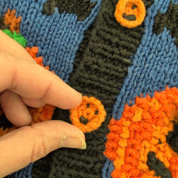 Vintage Marisa Christina L Blue Halloween Cat Moon Stars Knit Vest Ugly Sweater - Picture 4 of 9